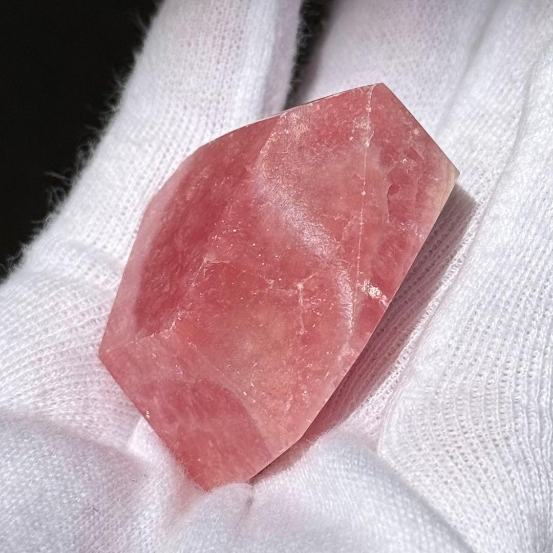 インカローズ　フリーフォーム　アルゼンチン産　天然石