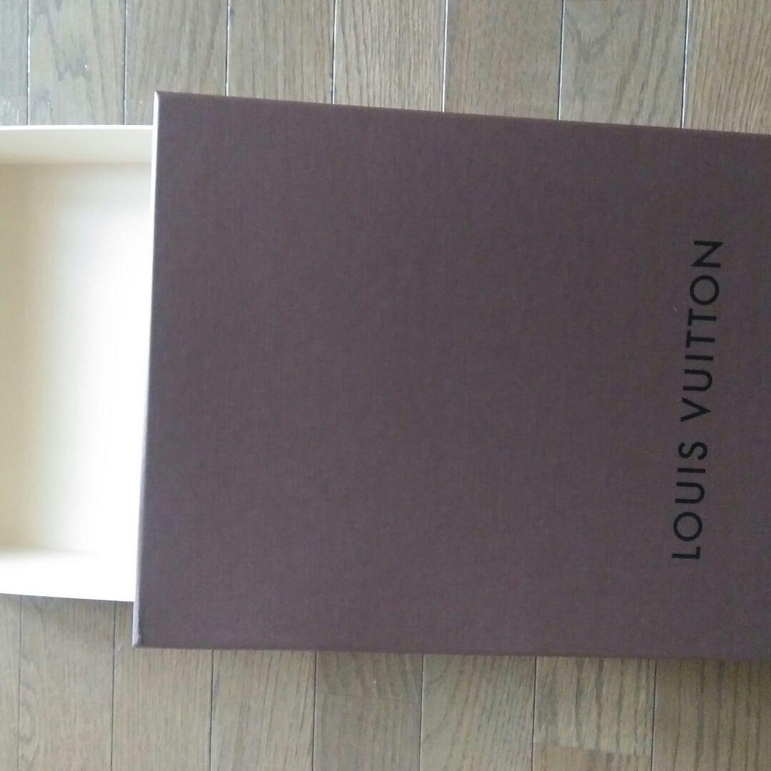 ルイヴィトンの空き箱、使用しないため