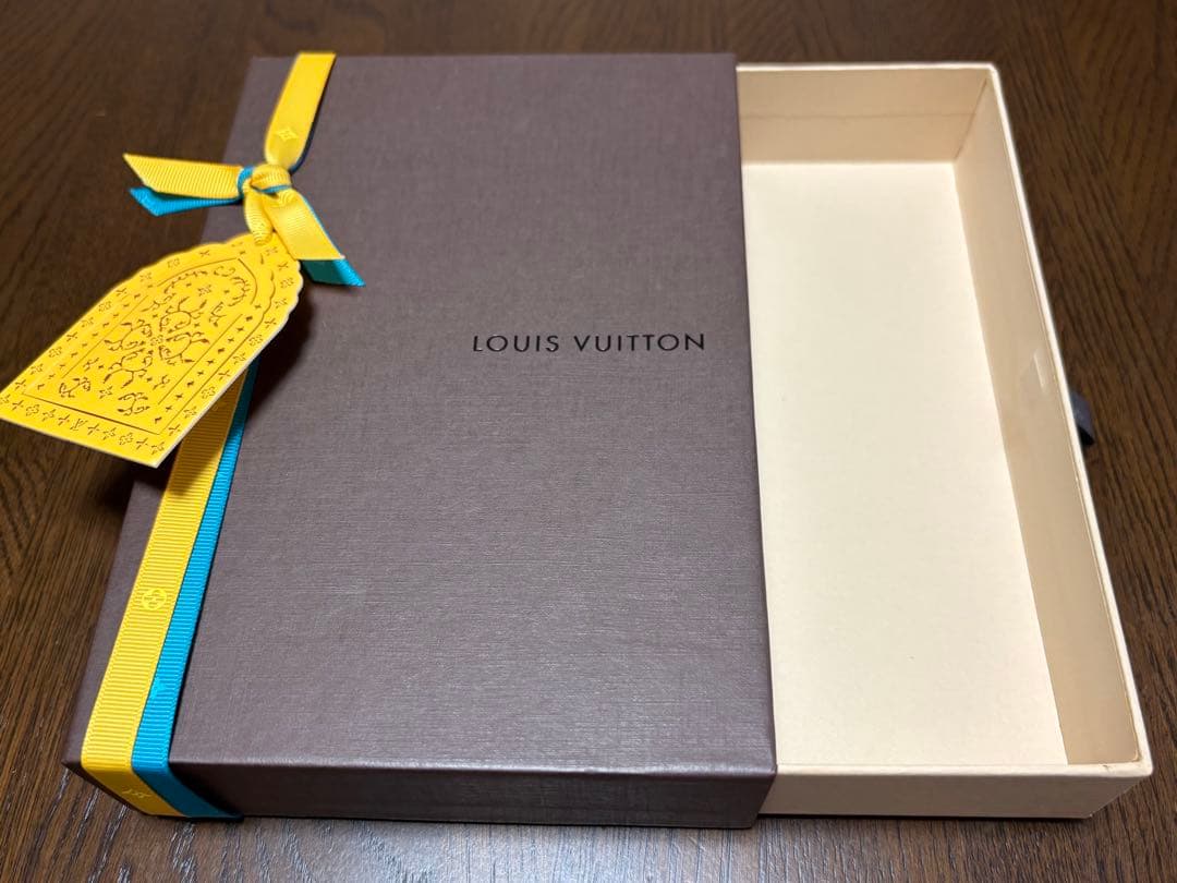 ルイヴィトン　財布　ダミエ　長財布