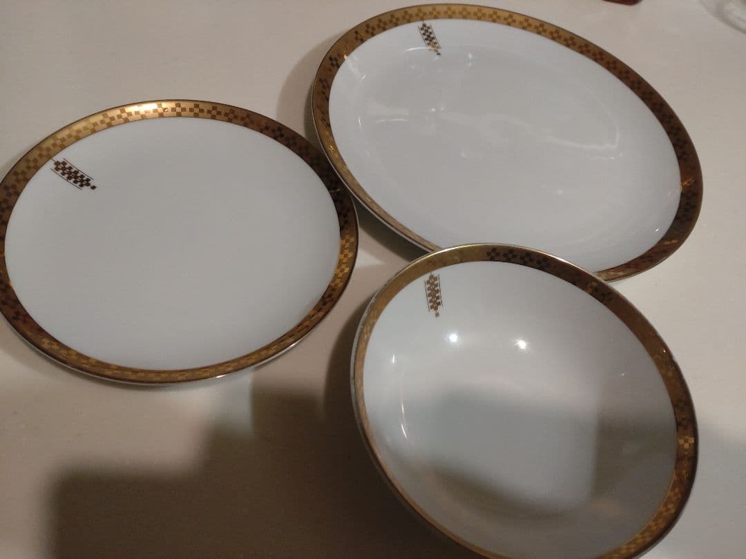 imperial  tiffany　レア ゴールド縁取りの食器セット