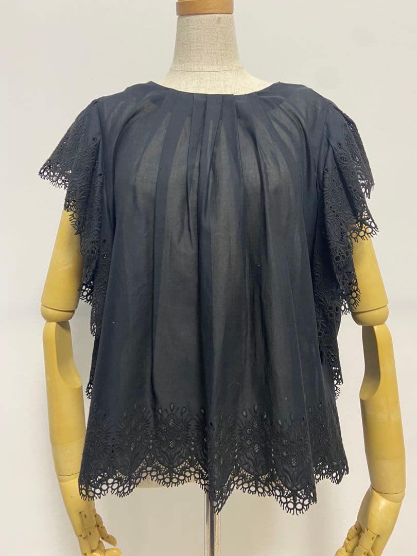 ANAYI購入　刺繍綿ブラウス　ネイビー　新品未使用タグ付き