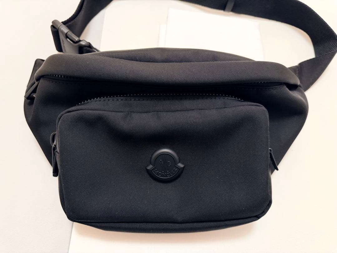 MONCLER モンクレール Durance ボディバッグ ショルダーバッグ