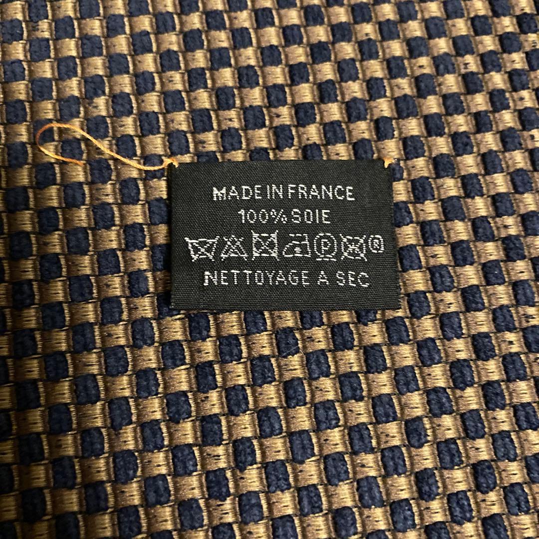 エルメス　カレ90 ステイトリー・ホイールズ