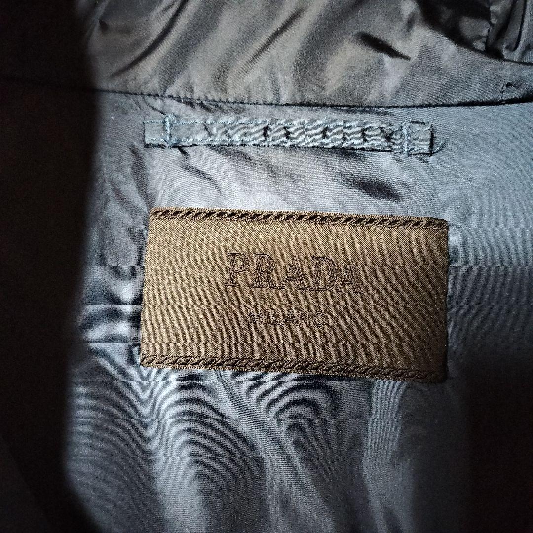 専用PRADA プラダ キルティング ダウンジャケット フード付き プレートロゴ