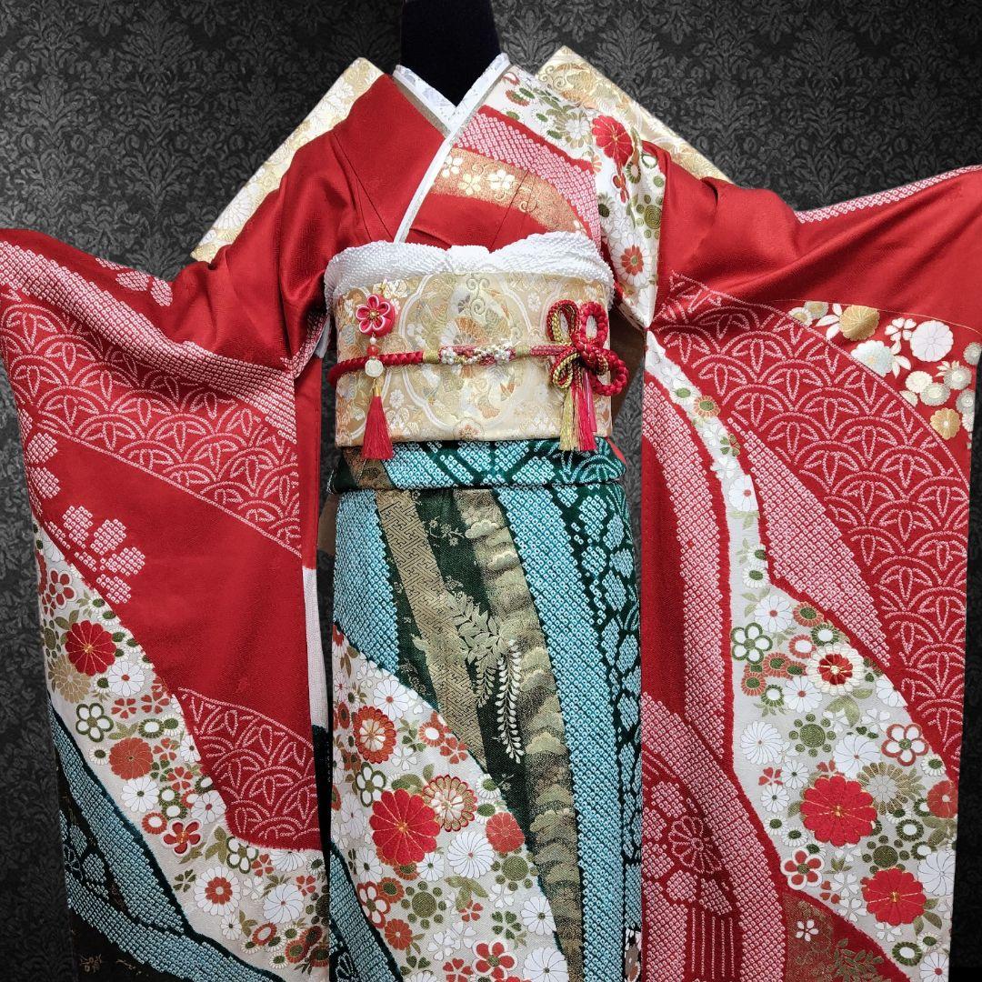 ☆とまとまと☆振袖フルセット(8点)・絞り・古典柄・吉翔文様・金駒刺繍