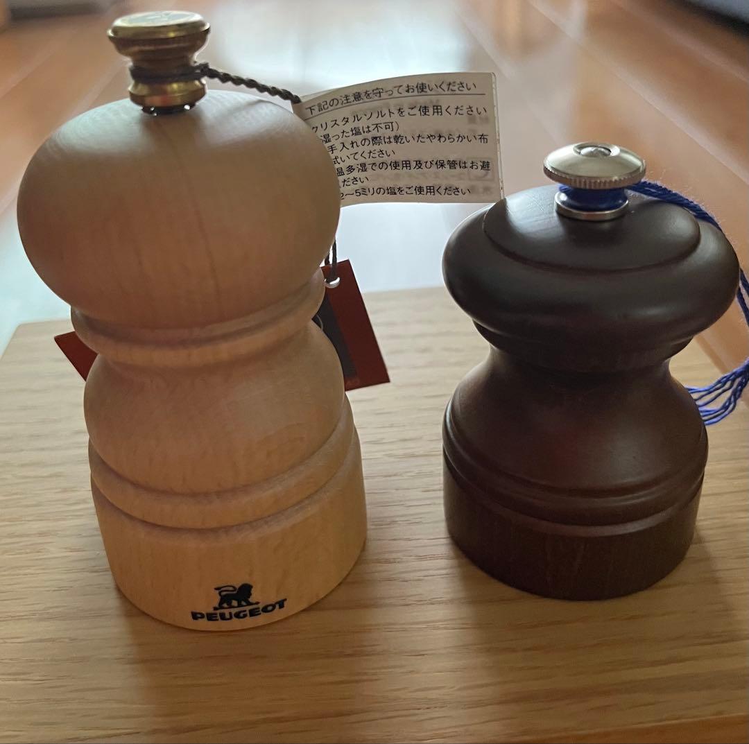 【新品未使用品】　PEUGEOT　プジョー　 木製ソルトミル　ペッパーミル