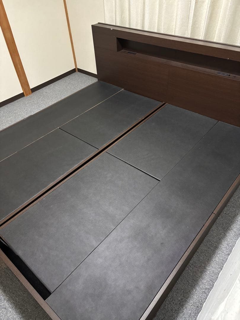 ベッドフレーム キングサイズ 引き出し付き