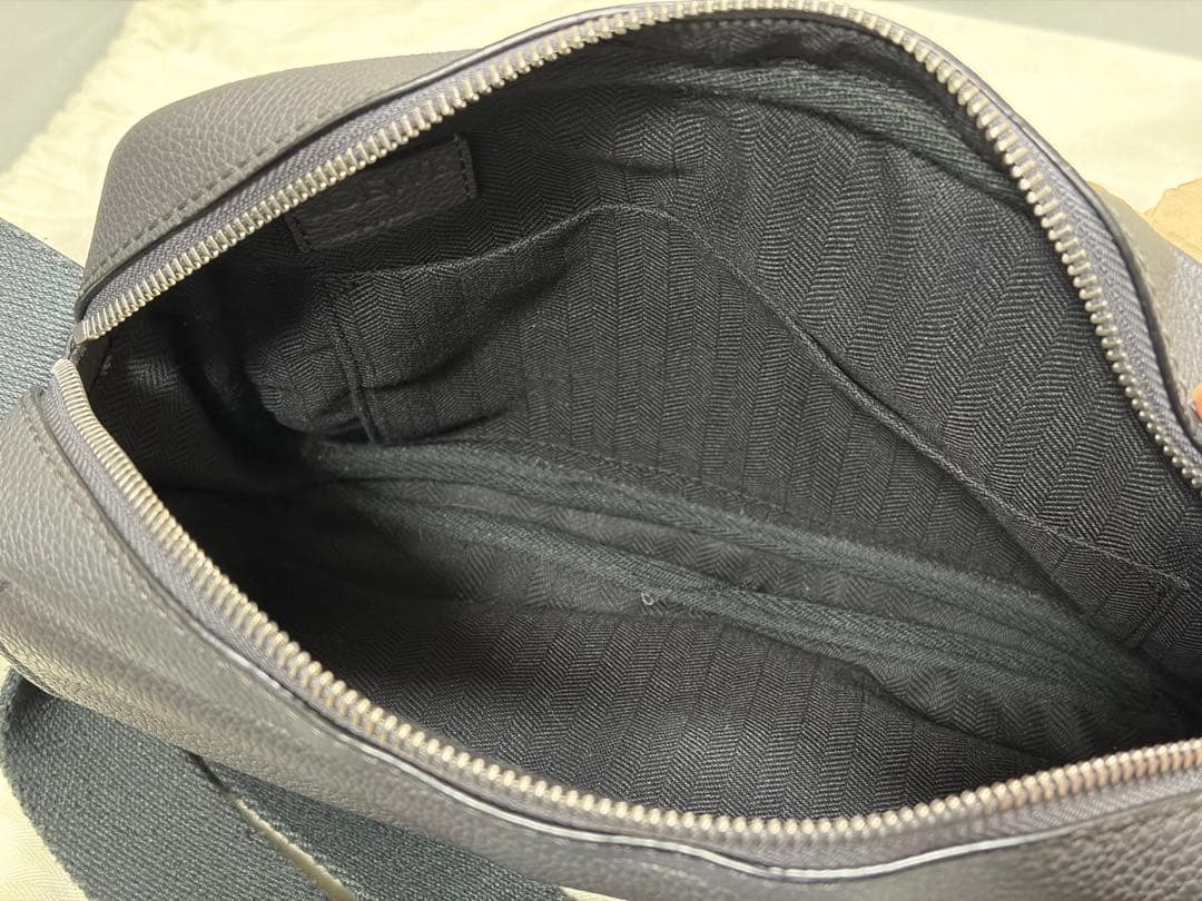 【ヴィルつてと】LOEWE ロエベ ミリタリー メッセンジャーバッグ XS