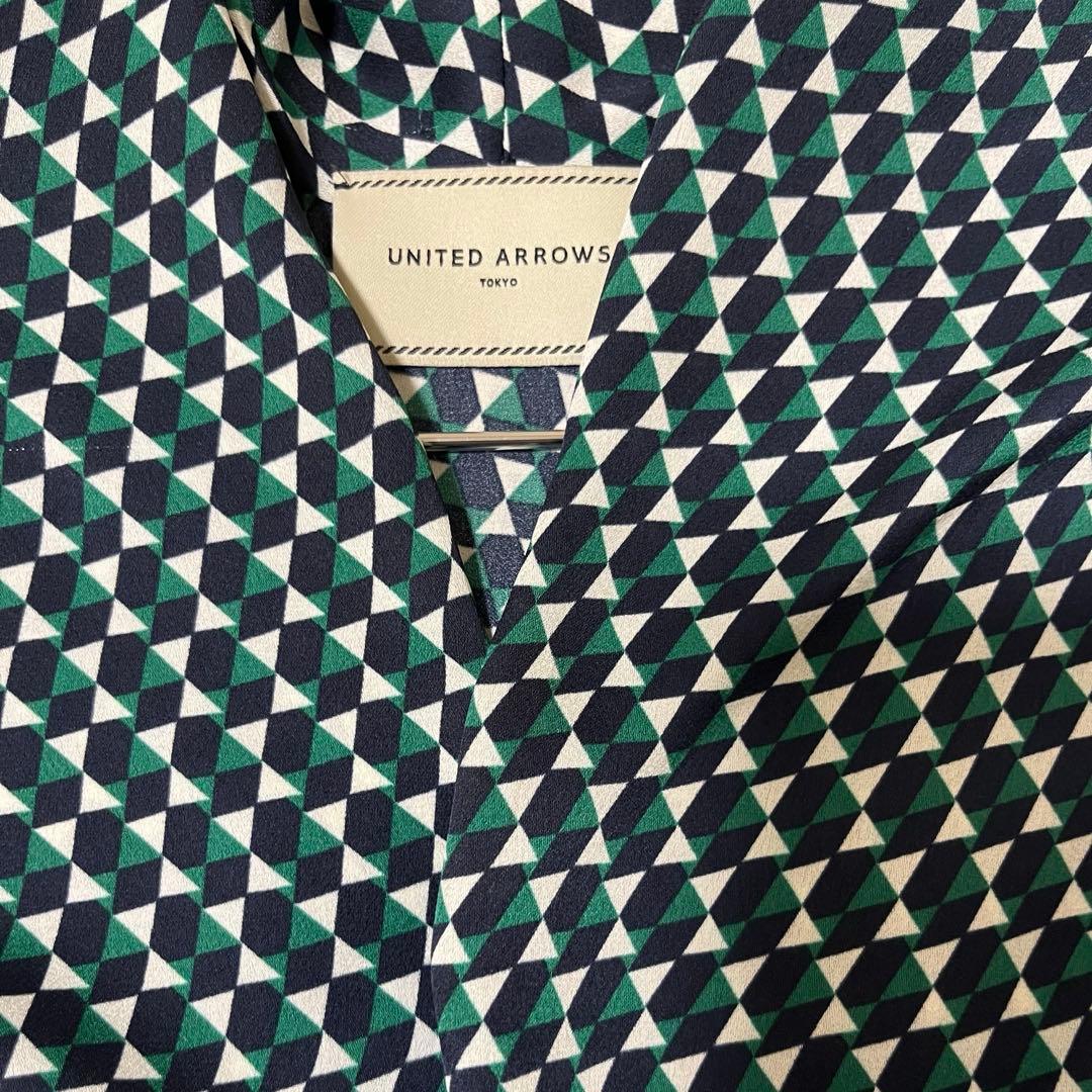 【美品】ユナイテッドアローズ ブラウス　４枚