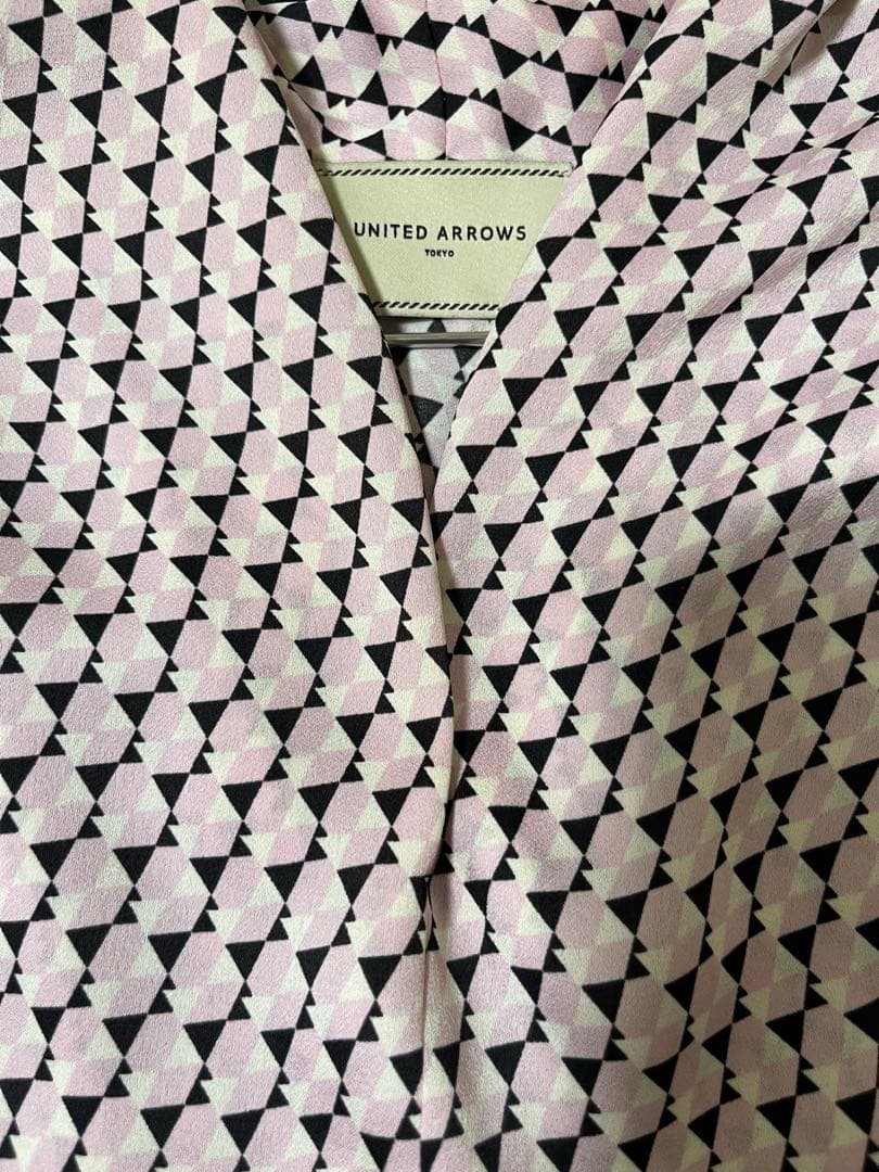 【美品】ユナイテッドアローズ ブラウス　４枚