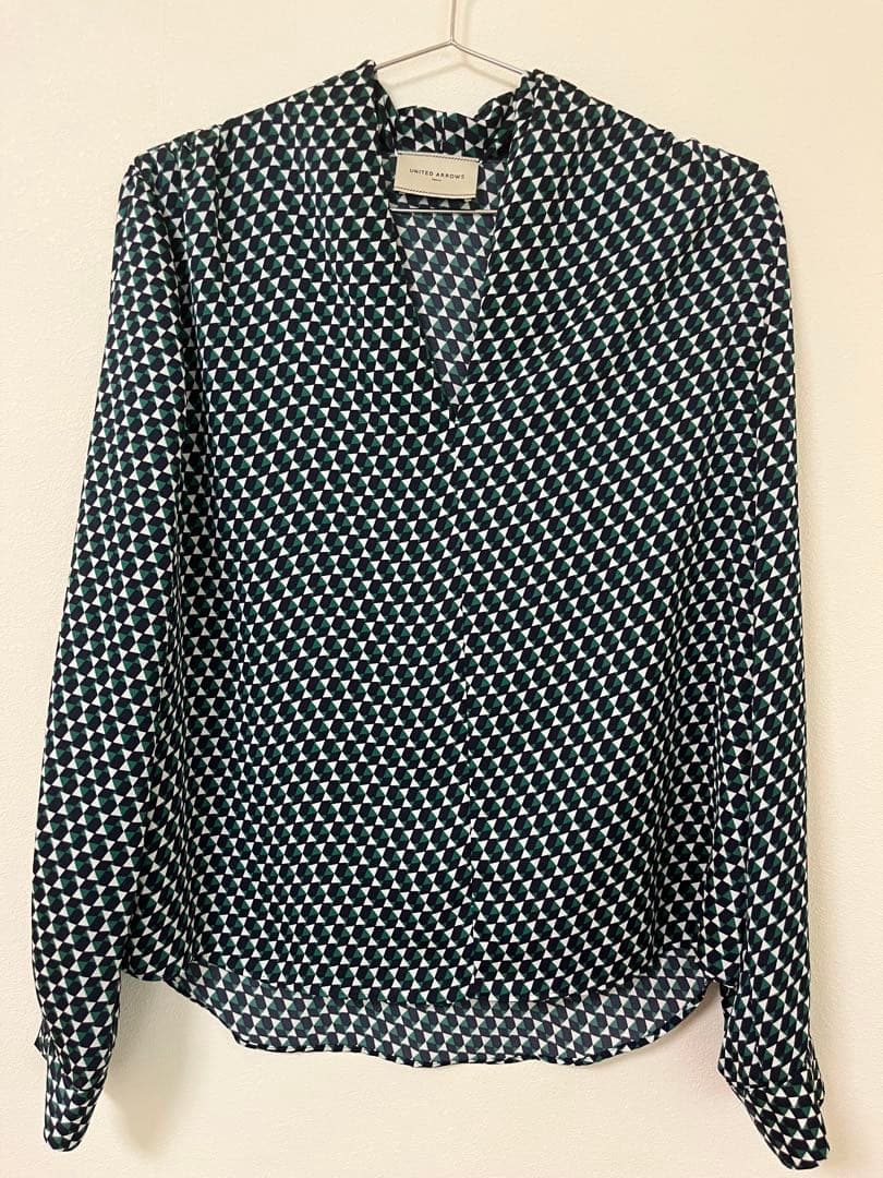 【美品】ユナイテッドアローズ ブラウス　４枚
