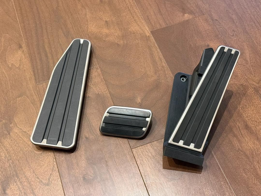 ポルシェ 718ケイマンGT4RS　純正ペダルセット　PORSCHE