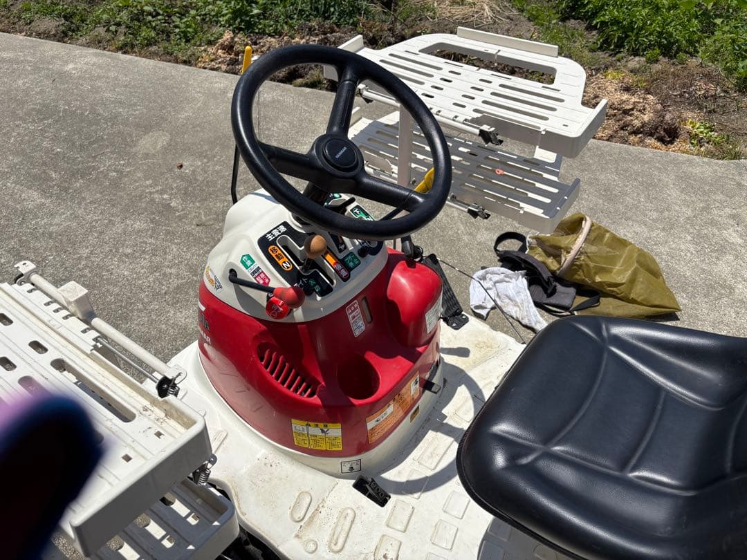 ヤンマー田植え機PeS-1A