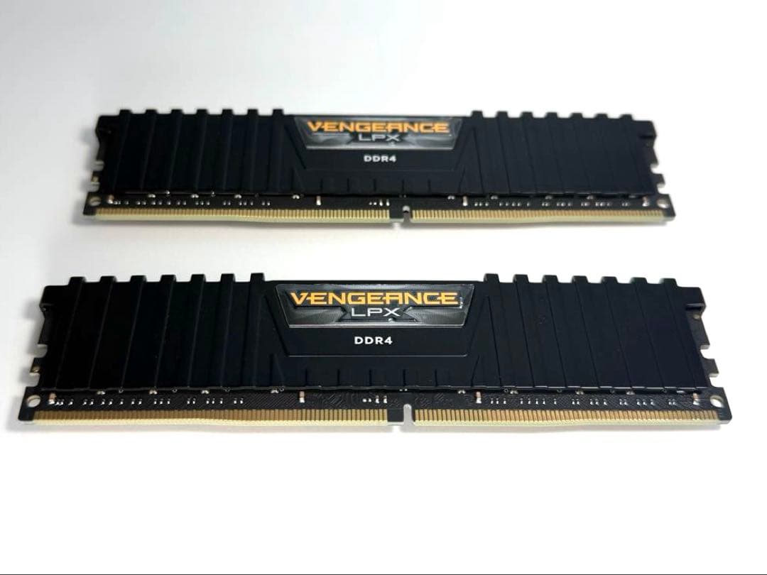 【動作確認済】CORSAIR DDR4 32GB [16GB×2枚]