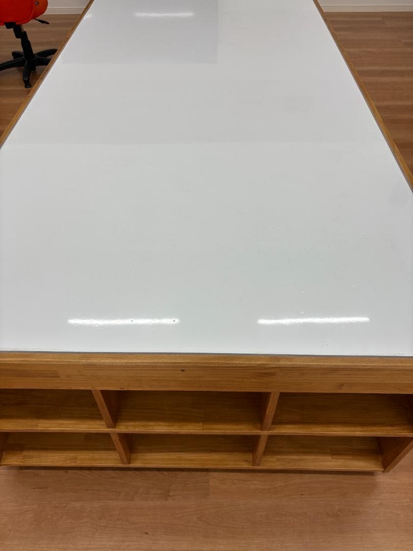 大型テーブル（ホワイトボード天板＆収納棚付き）247 × 126 × 72