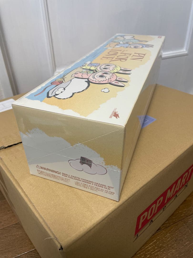 ラブブ　PIN FOR LOVE 　アソートボックス　　新品未開封　シュリンク付