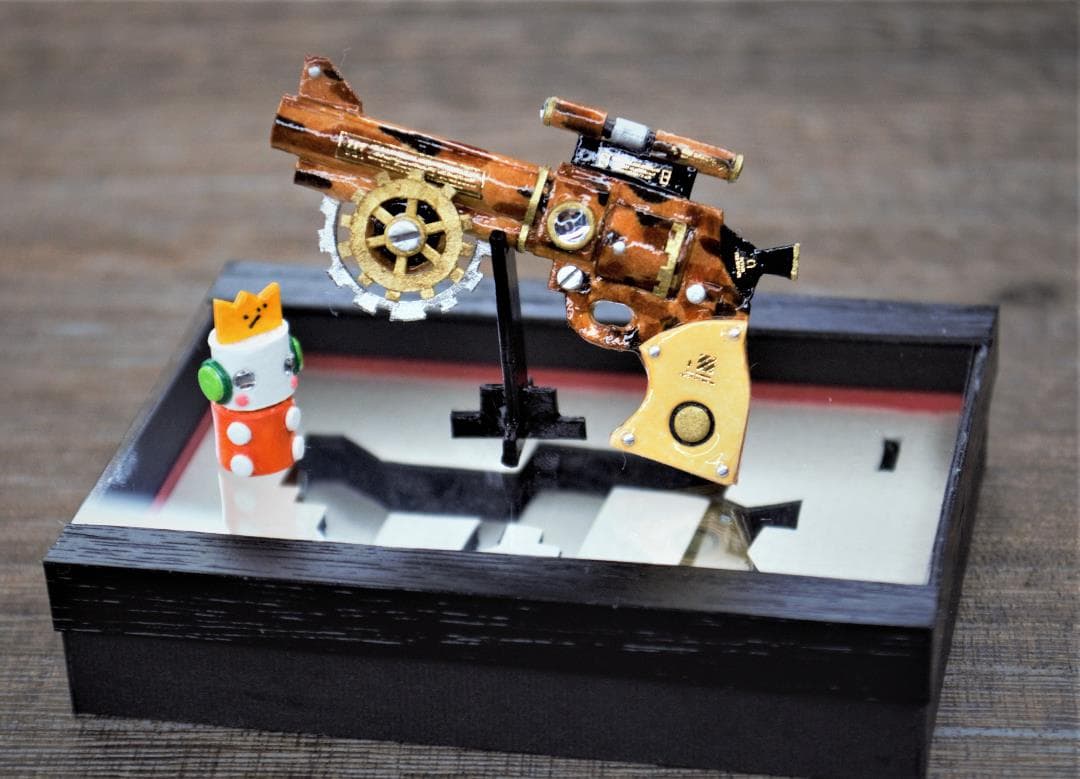 【展示用】『紙細工』飾るリボルバー002