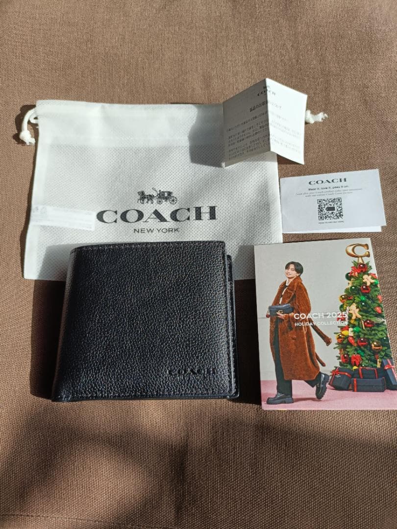 新品　COACH　折り財布　メンズ　小銭入れ付き