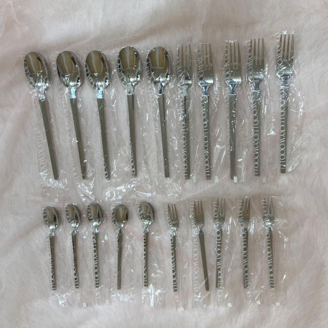 レア　ラッキーウッド LUCKY WOOD 18-12 カトラリー 20本