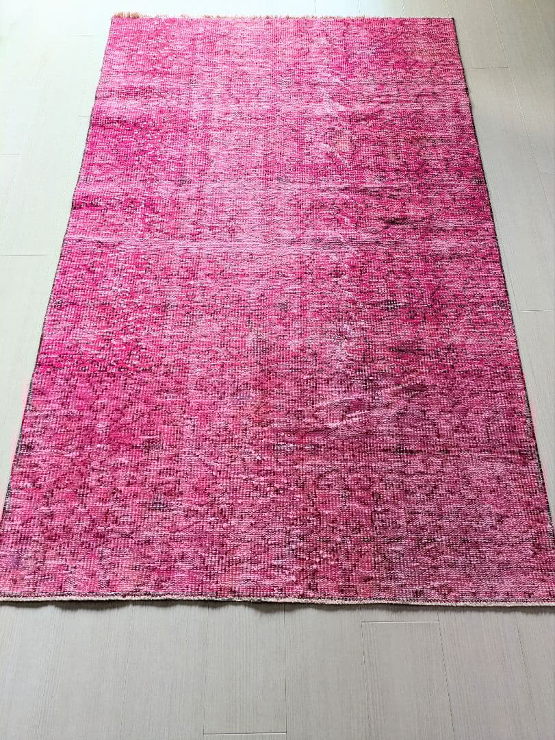 116×184 オーバーダイピンク　トルコヴィンテージラグ