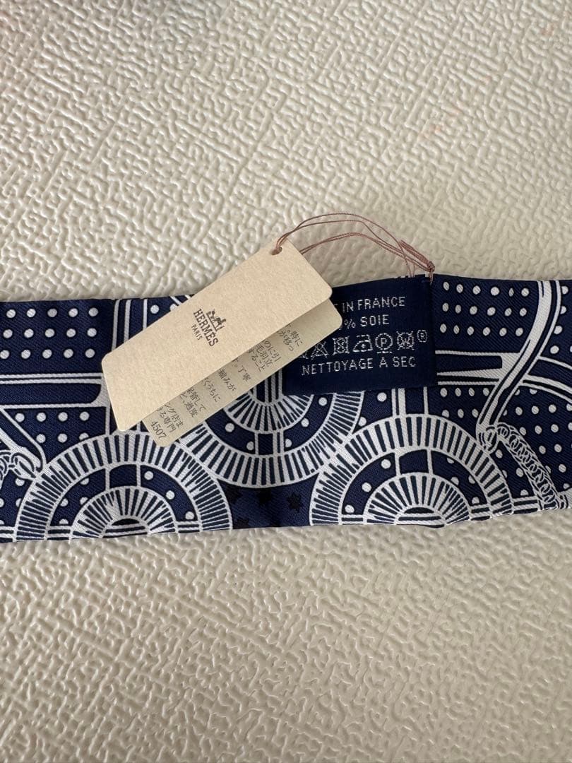 エルメス　ツイリー　エプロンドールバンダナ　新品