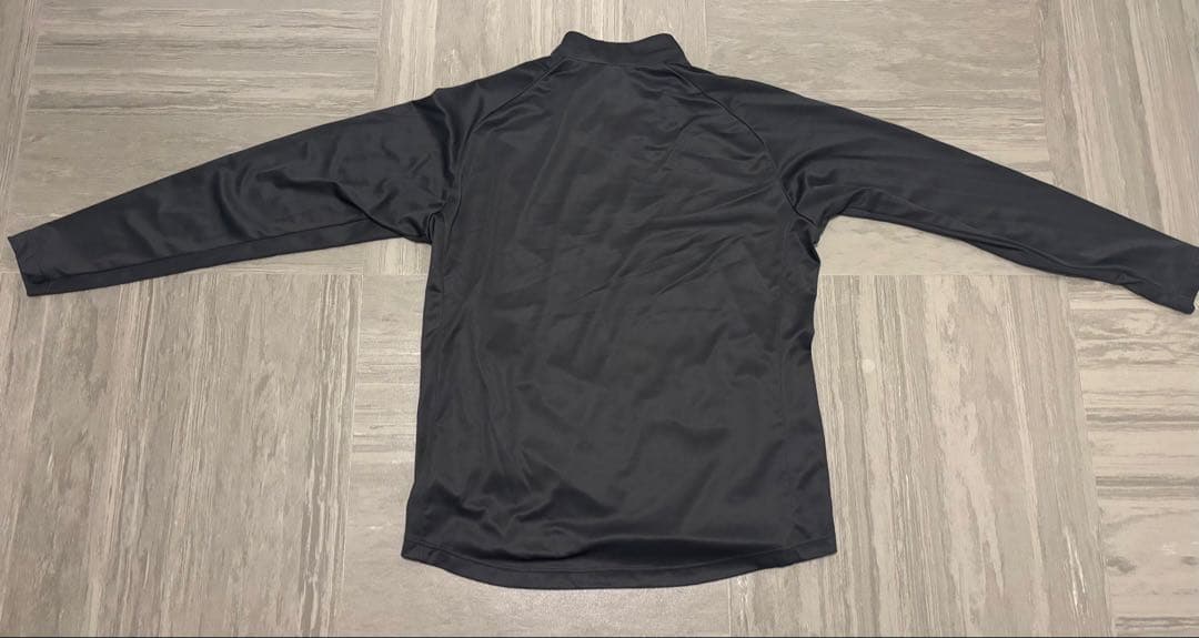 北海道コンサドーレ札幌 支給品 Mizuno ハーフジップ上L 下はおまけ