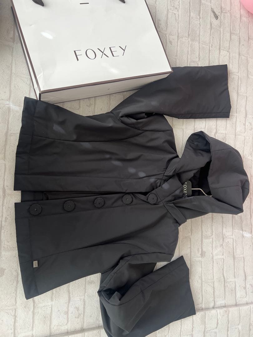 ジ*ヒ様 美品✨ フォクシーニューヨーク　フード取り外し　セパレート　2way