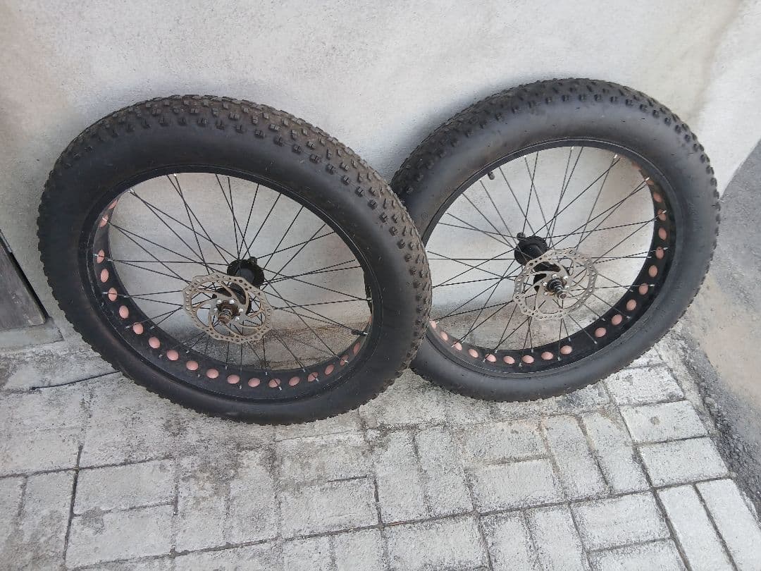 自転車ホイール 24インチ 黒 ダブルリム