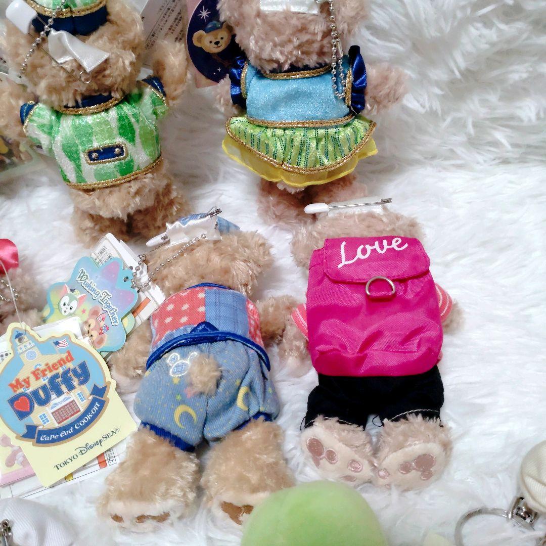 ディズニーリゾート 香港ディズニー ダッフィーフレンズ ぬいぐるみバッジ ぬいバ