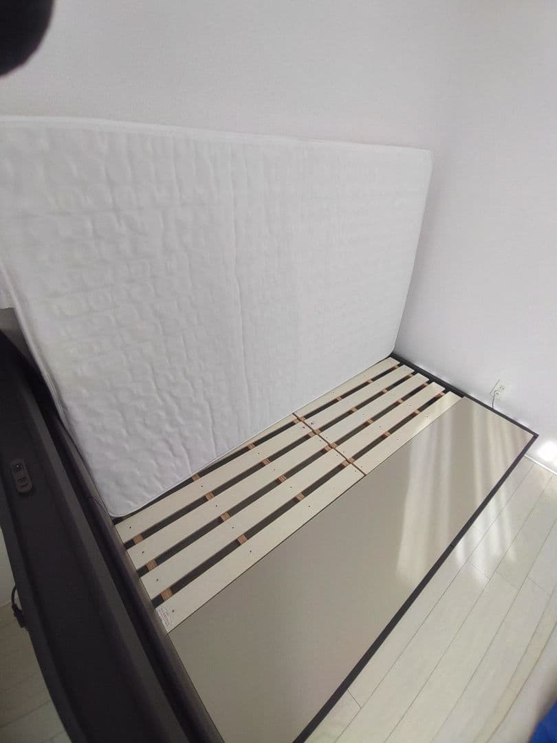 だーしーニトリ　シングルベッド　ライト付き　引き出し付き　(配送可)