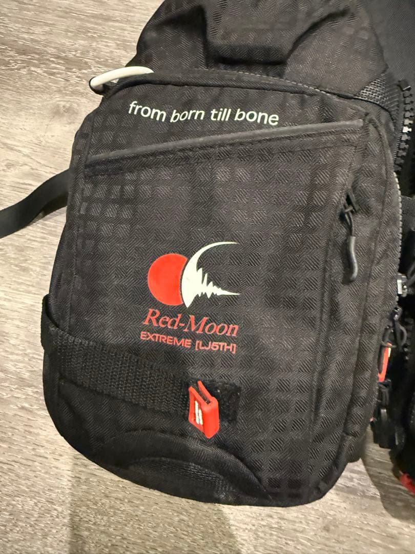 t*n様 mazume マズメ　ブラック フィッシングベスト