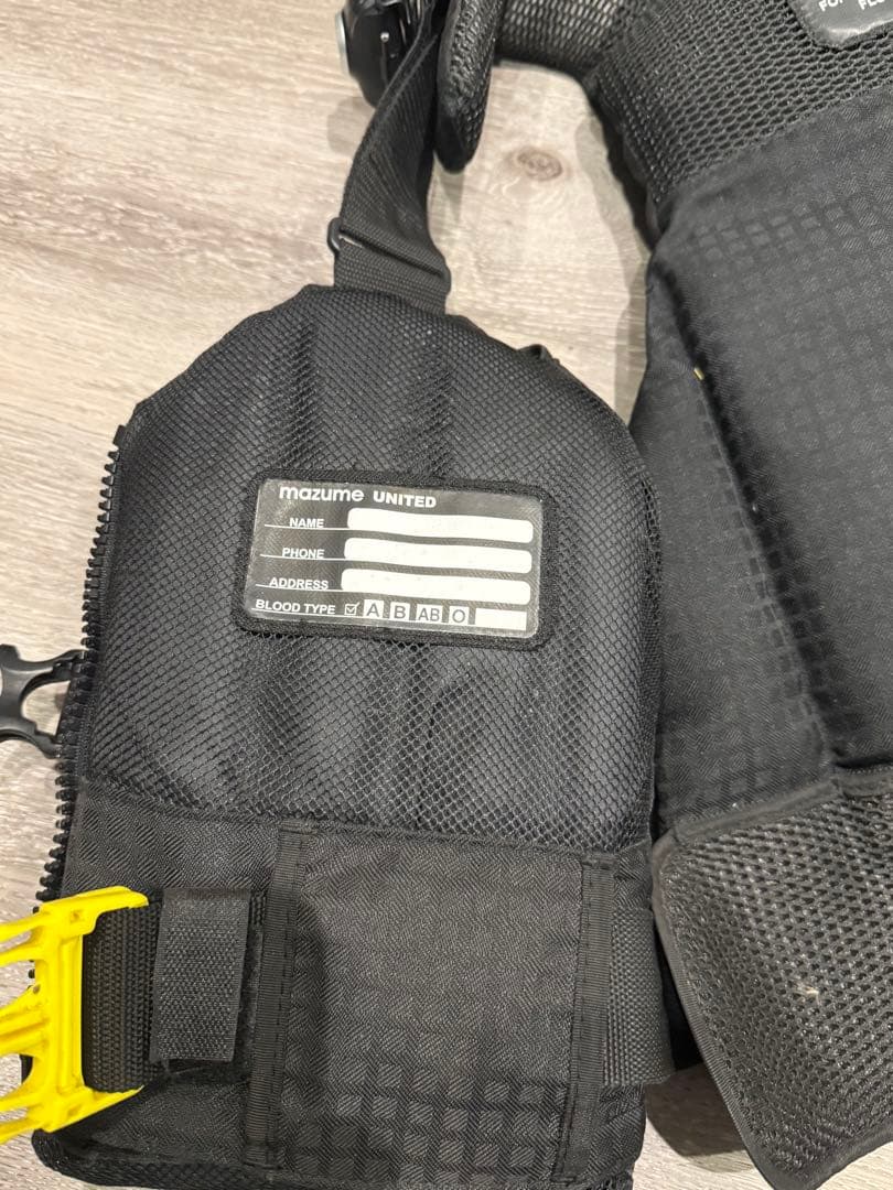 t*n様 mazume マズメ　ブラック フィッシングベスト