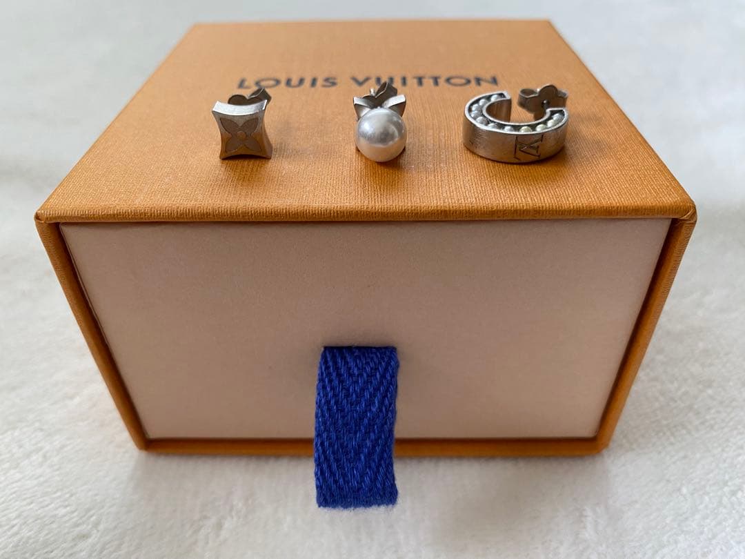 LOUIS VUITTON メンズピアス