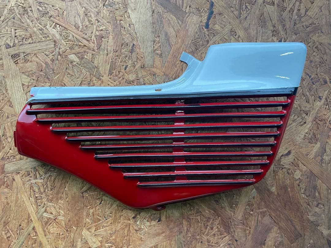 ジェイド250外装　CBX400F1型カラー