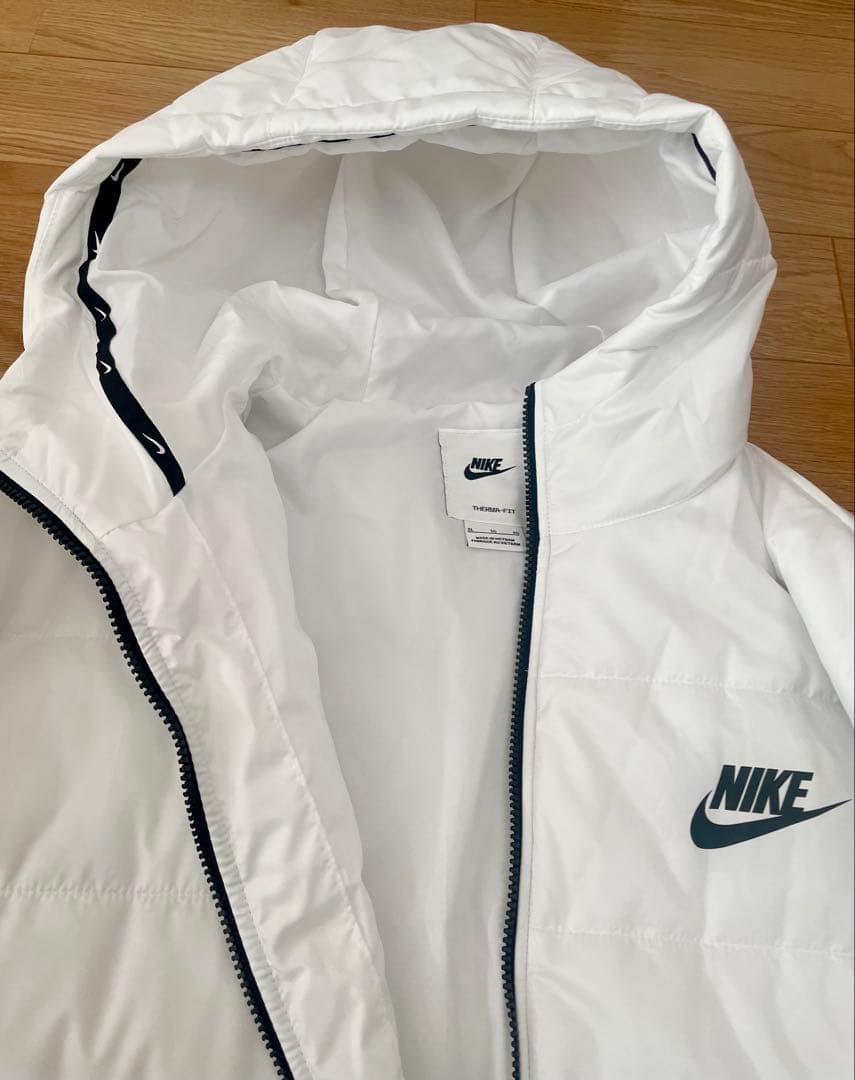 Nike W TF RPL CLASSIC PARKA ベンチコートホワイト