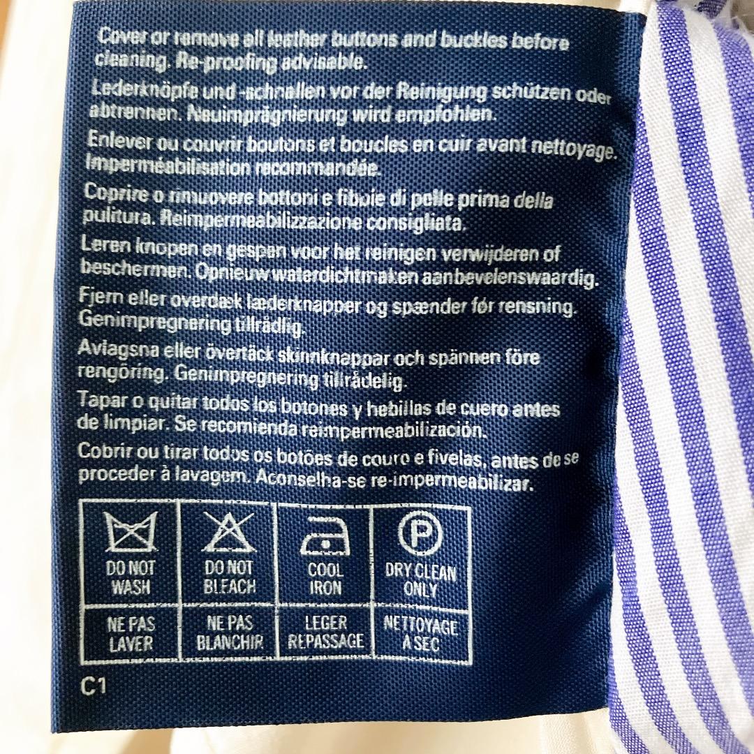 バーバリー　☘️スプリングコート　アイボリー　金ボタン　裏ビッグロゴ　ロゴ刺繍