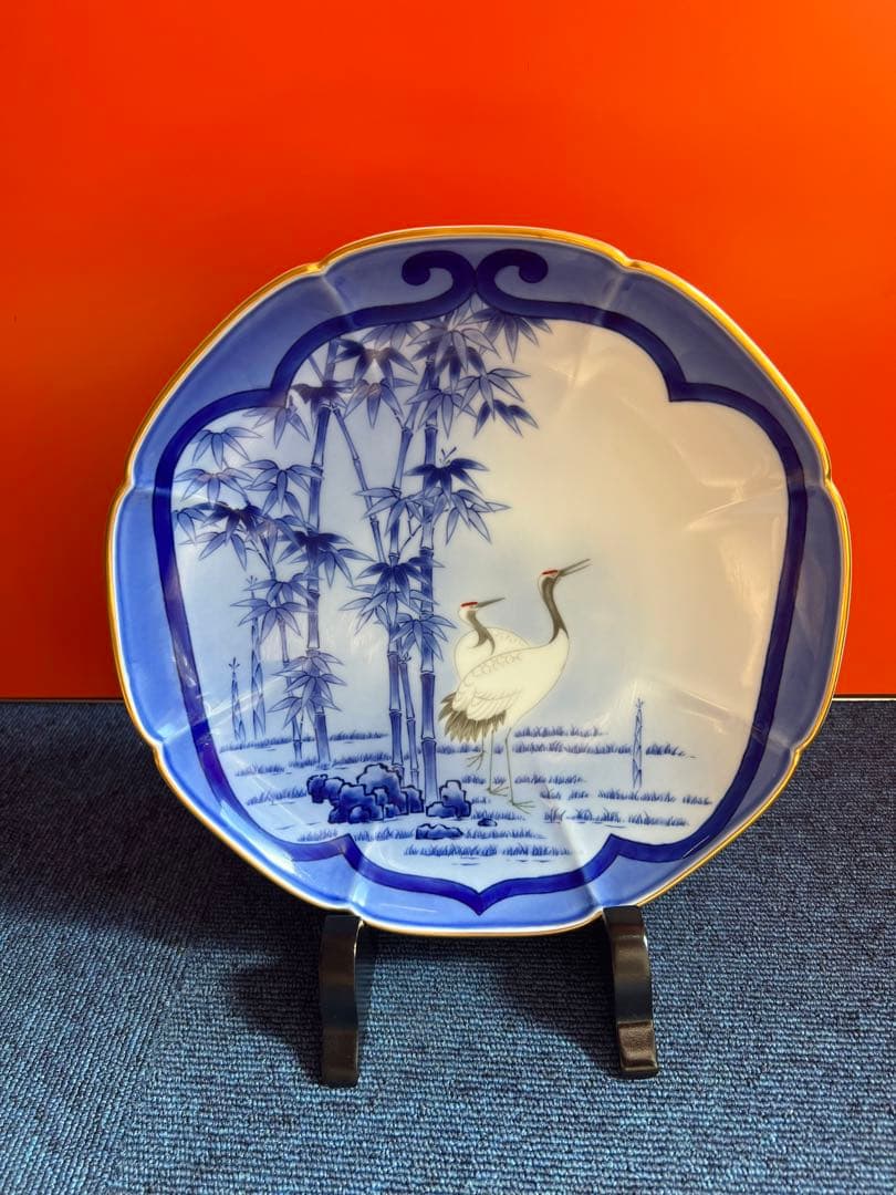 1471  希少　深川製磁　窓絵竹に鶴　八方割飾皿　皿立て付　未使用