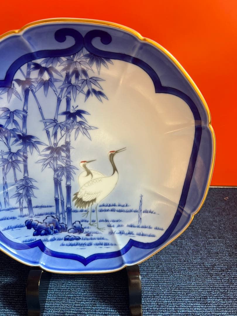 1471  希少　深川製磁　窓絵竹に鶴　八方割飾皿　皿立て付　未使用