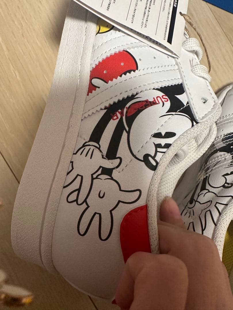 adidas Superstar ミッキーマウス 23.5cm