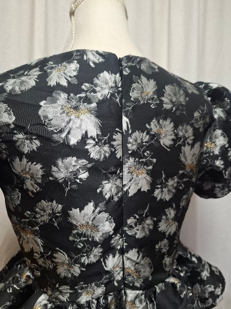 ジャガード ペプラムトップス