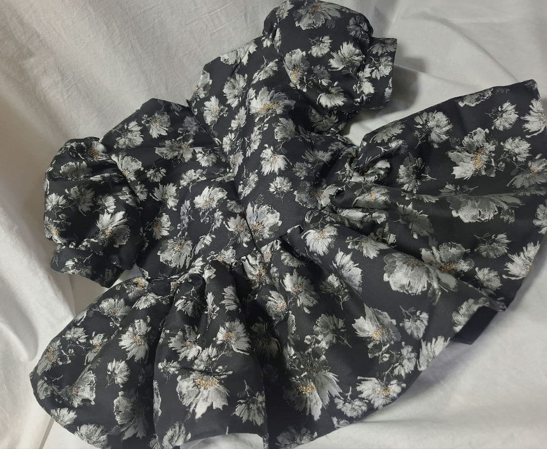 ジャガード ペプラムトップス