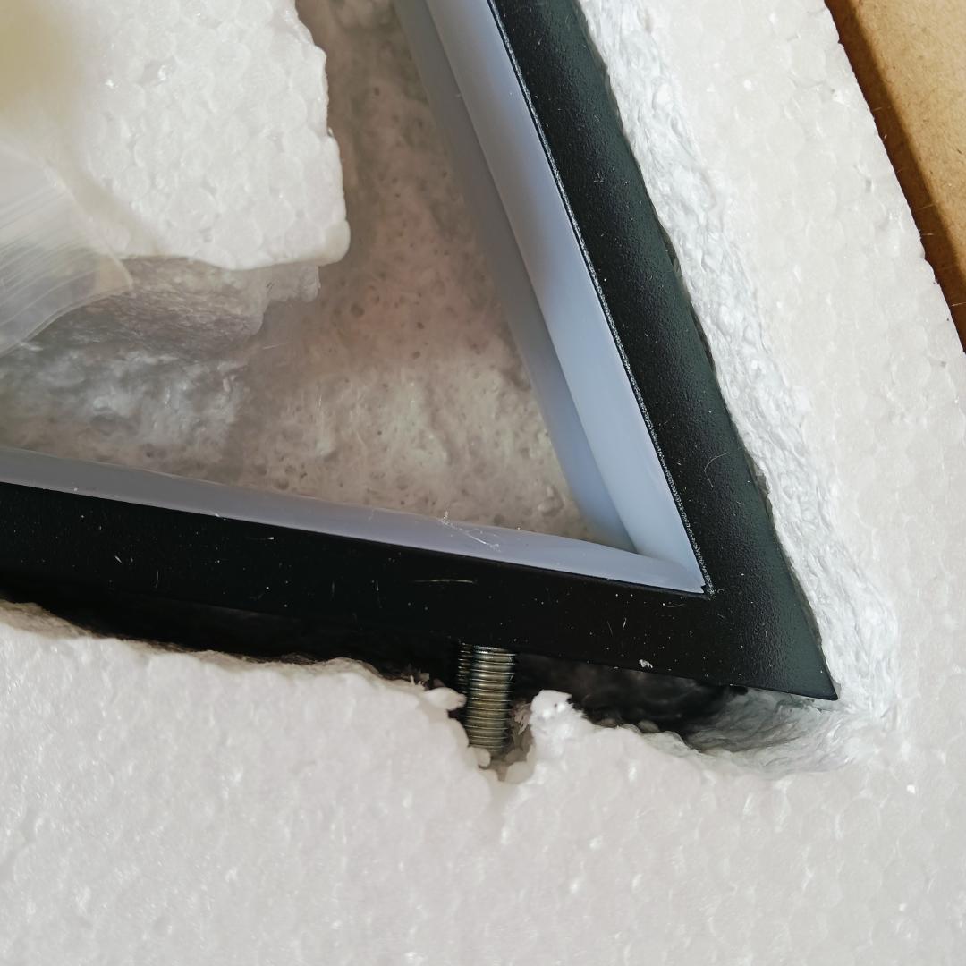 【新品未使用】LEDシーリングライト 8畳 省エネ 節電 おしゃれ 長方形