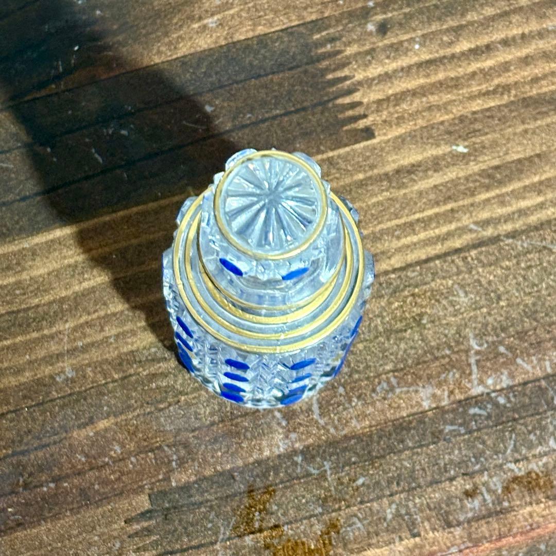 オールドバカラ　ディアマンピエーリーコバルトブルー香水瓶OLD BACCARAT