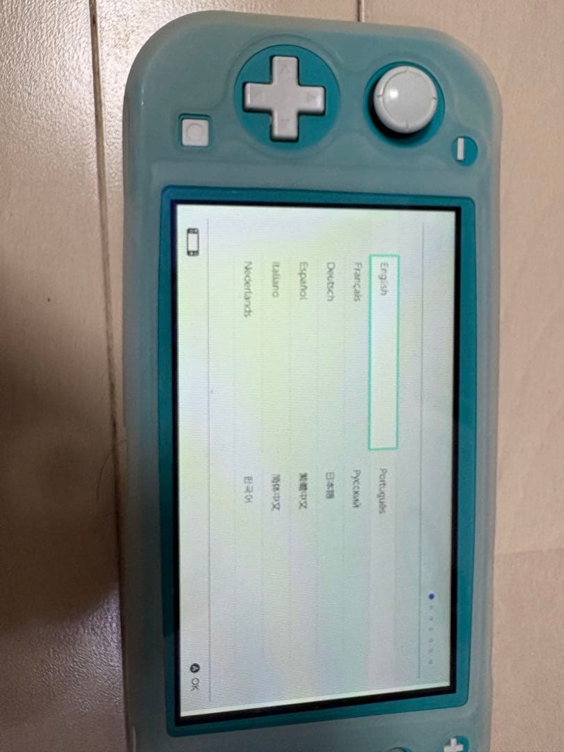 Nintendo Switch Lite ターコイズ ほぼジャンクです。