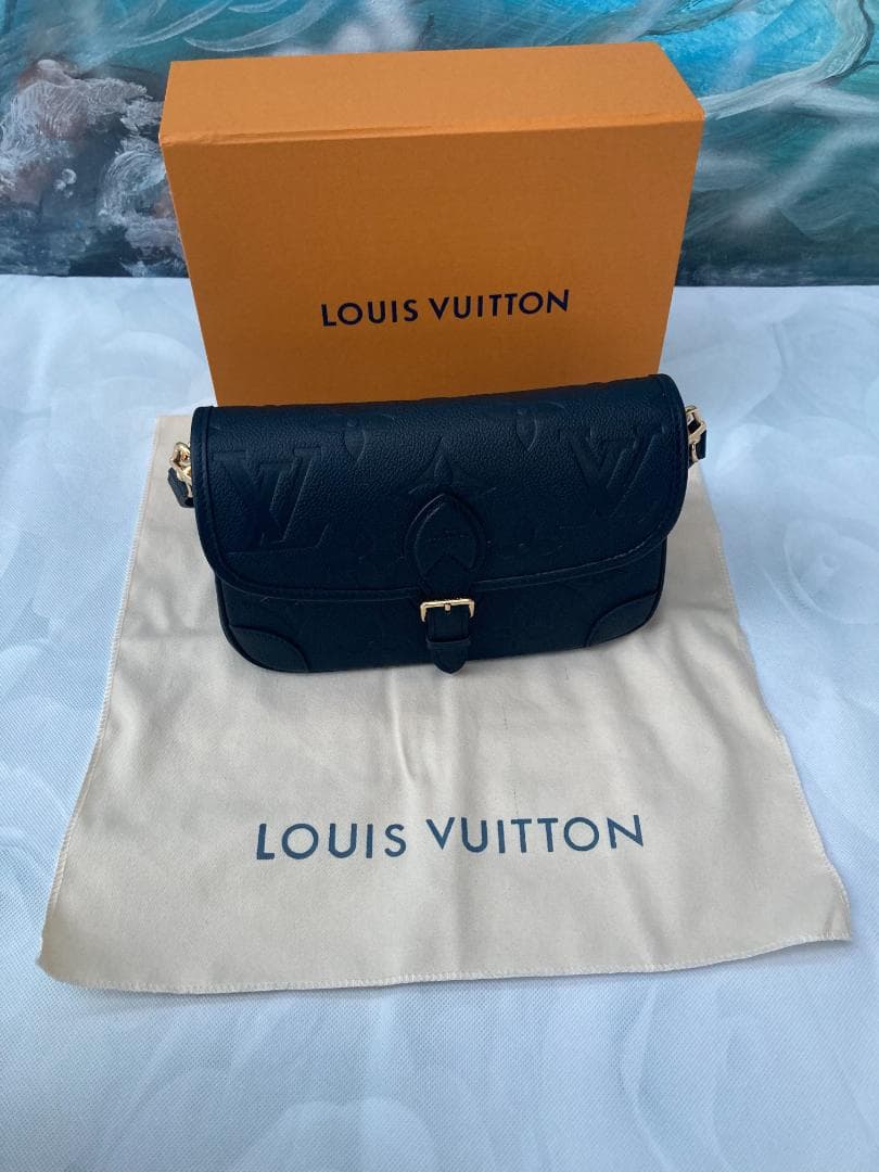 ディアヌ M46386 黒