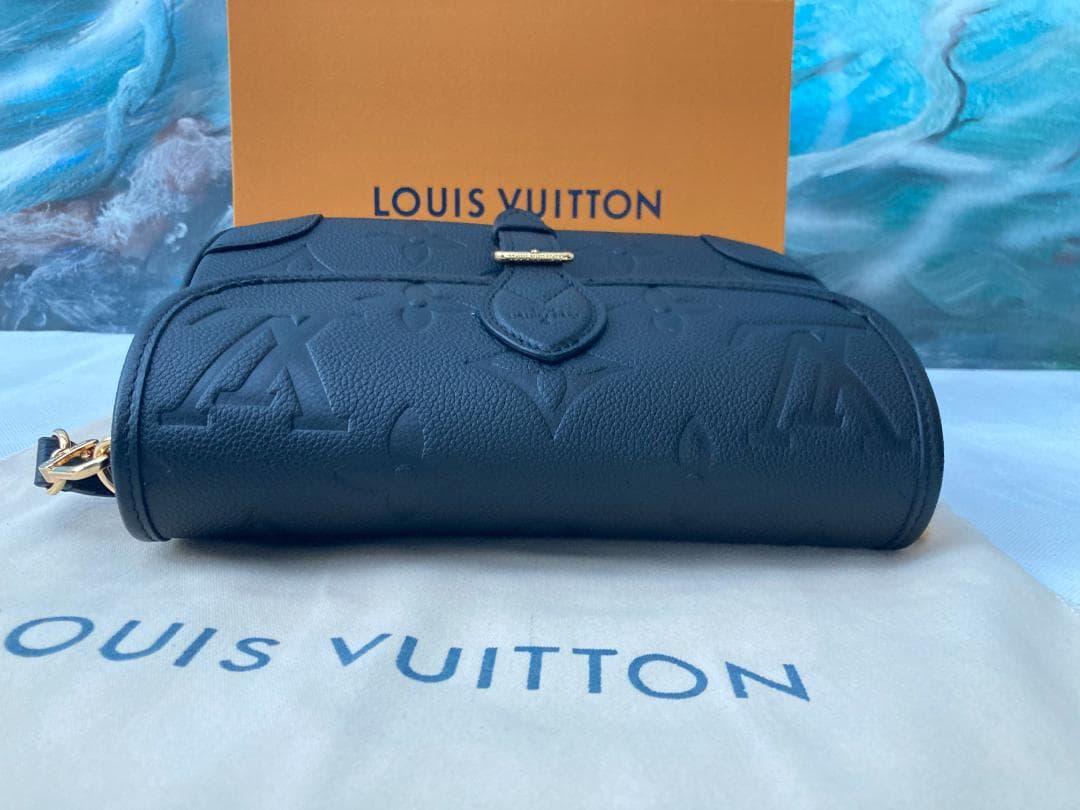 ディアヌ M46386 黒