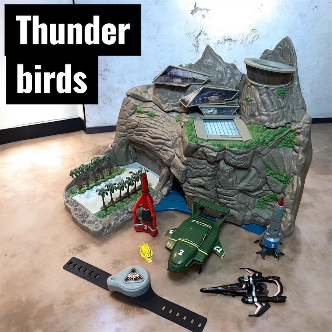 サンダーバード　DXトレイシーアイランド　サウンドビークルシリーズ