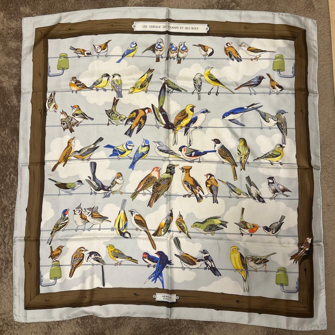 エルメス　鳥たちの競演　カレ90　OISEAUX DES CHAMPS スカーフ