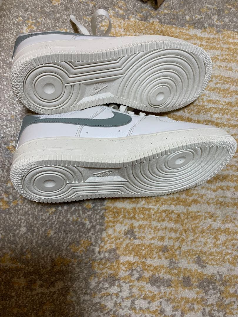 新品　NIKEナイキ 24cmエアフォース1 07 ネクストネイチャー