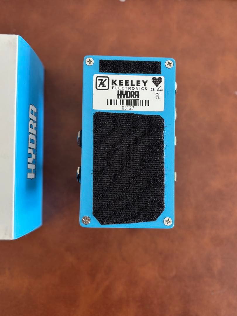 ギター KEELEY HYDRA STEREO REVERB & TREMOLO
